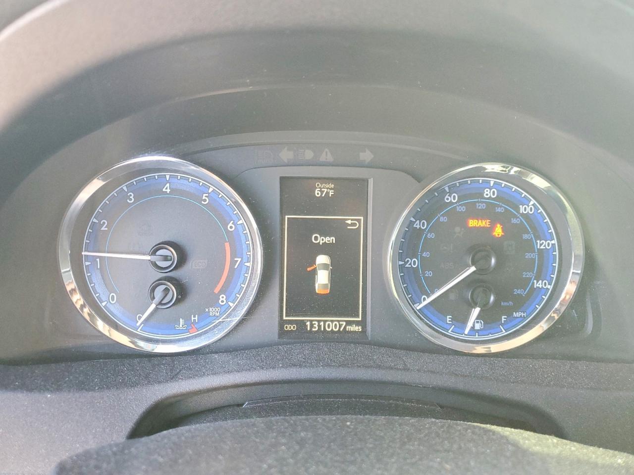 2017 TOYOTA COROLLA