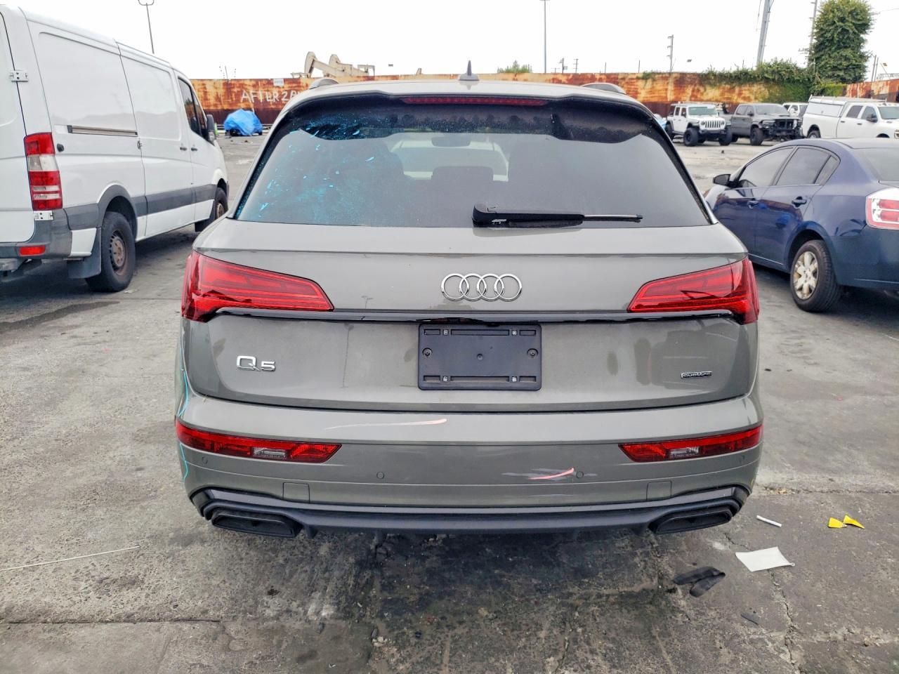 2023 AUDI Q5