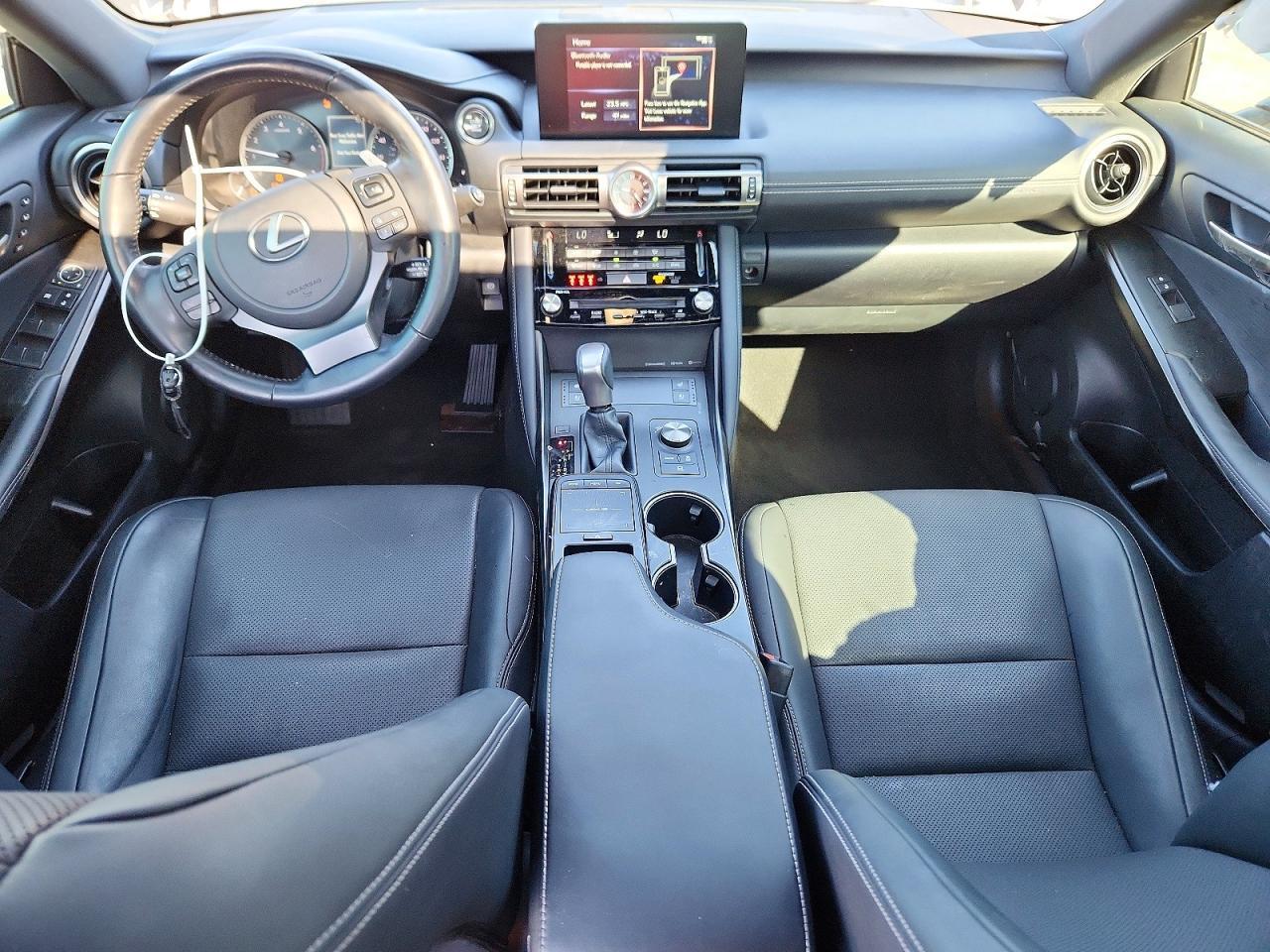 2022 LEXUS IS 300