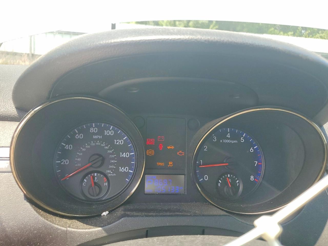 2012 HYUNDAI GENESIS