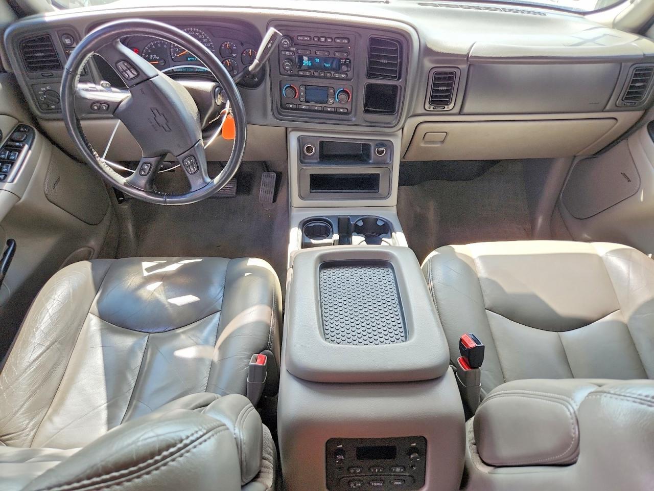2005 CHEVROLET Suburban