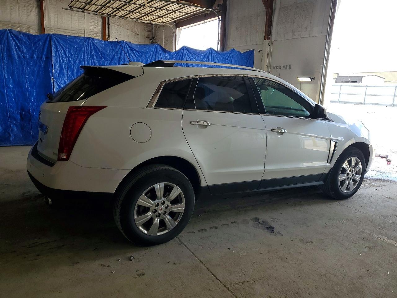 2015 CADILLAC SRX