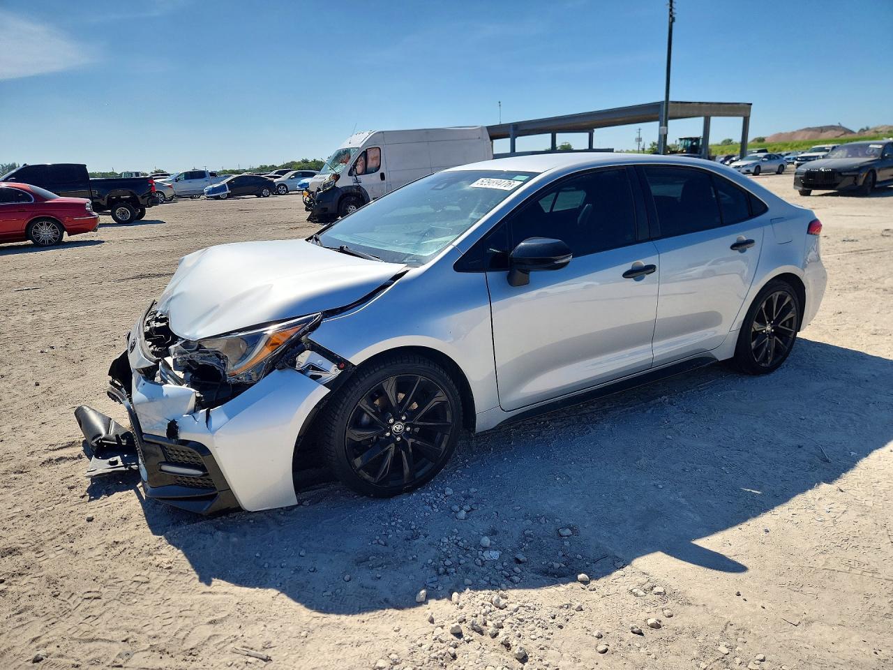 2022 TOYOTA COROLLA