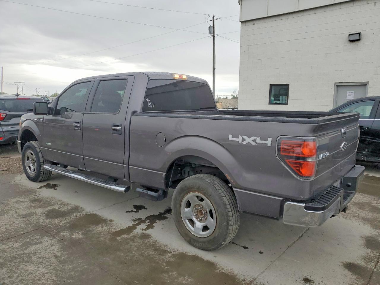 2012 FORD F-150 Lightning