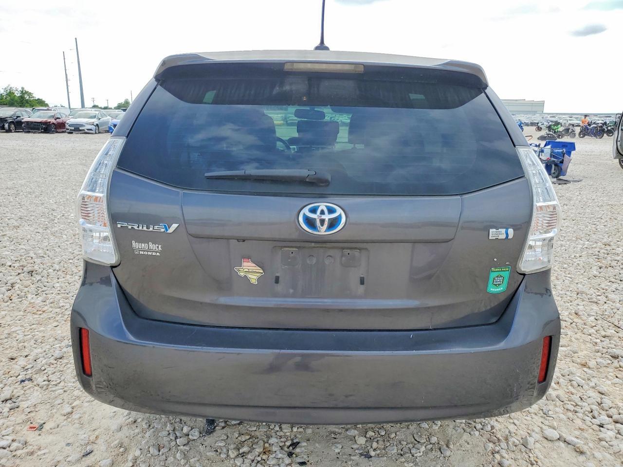 2014 TOYOTA PRIUS V