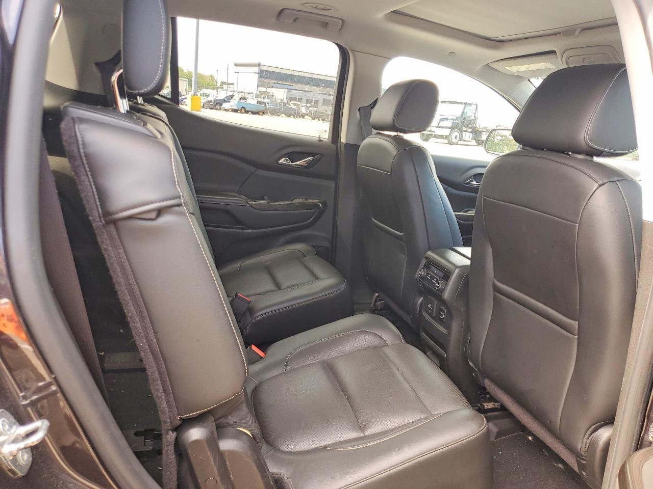 2017 GMC ACADIA