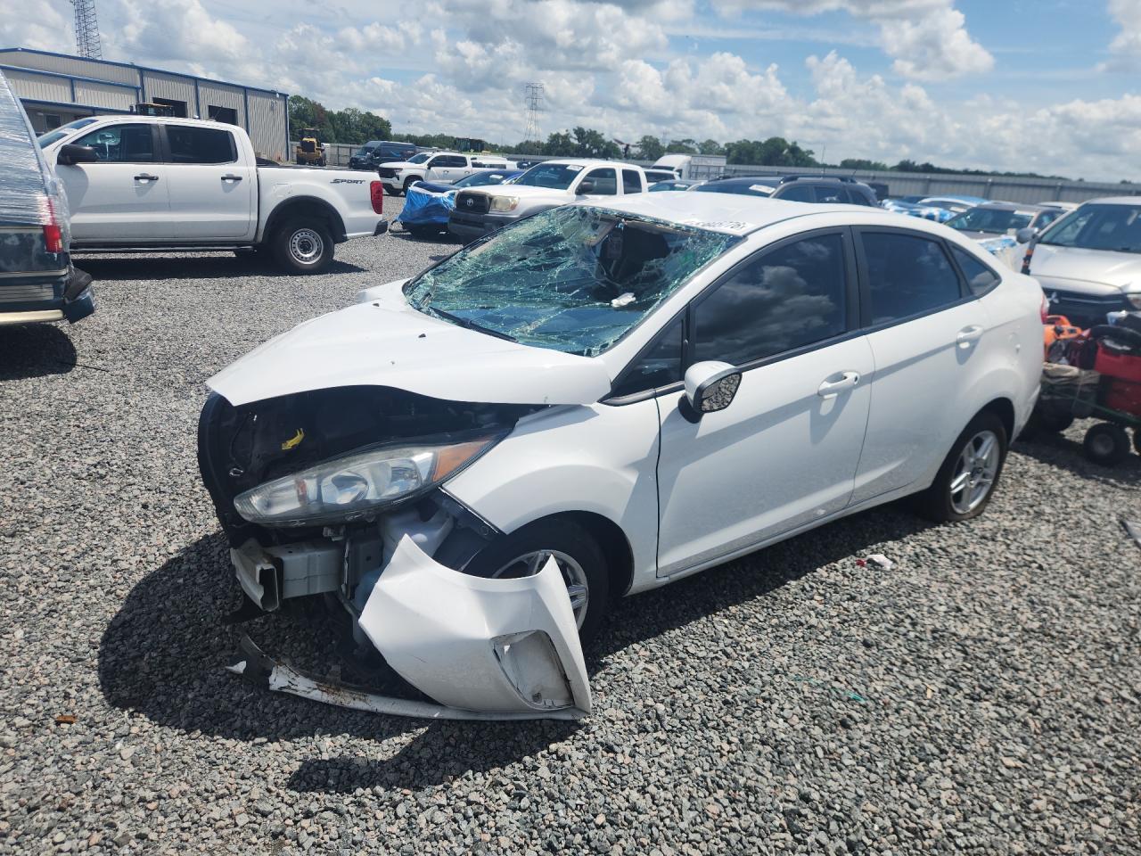 2018 FORD Fiesta