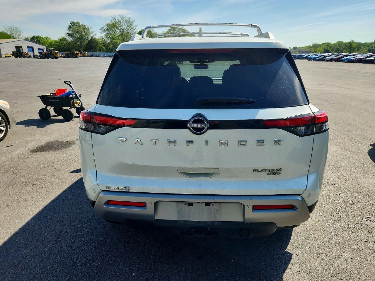2022 NISSAN PATHFINDER