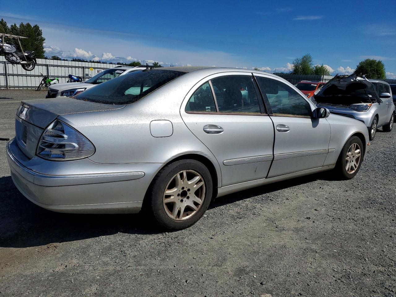 2004 MERCEDES-BENZ E-Class