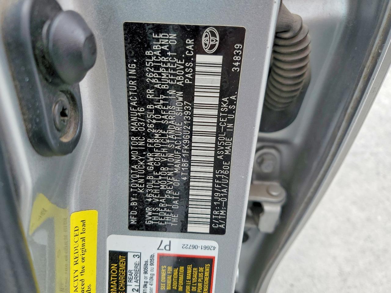 2016 TOYOTA CAMRY
