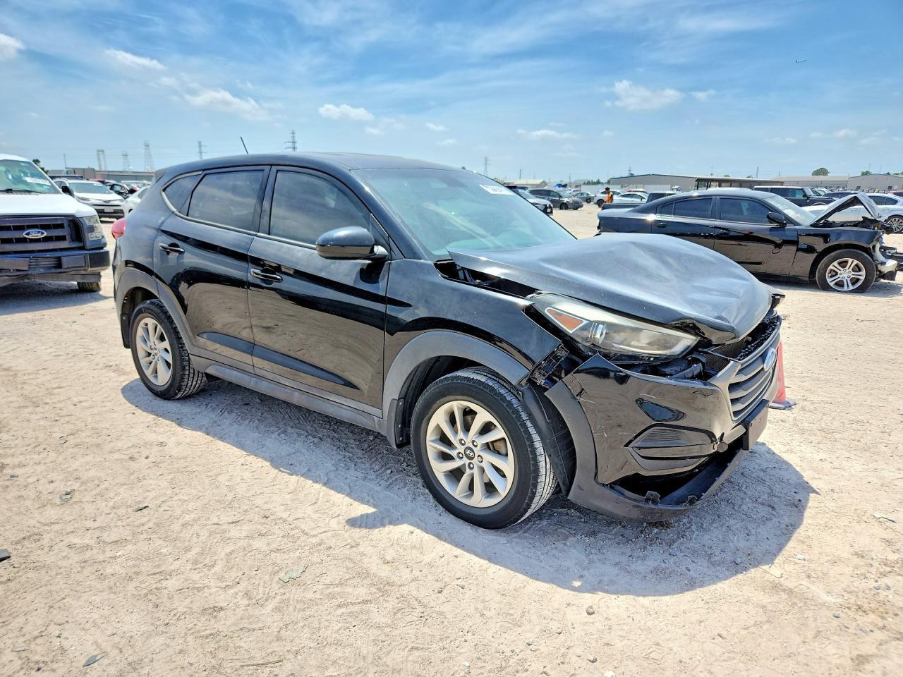 2016 HYUNDAI TUCSON