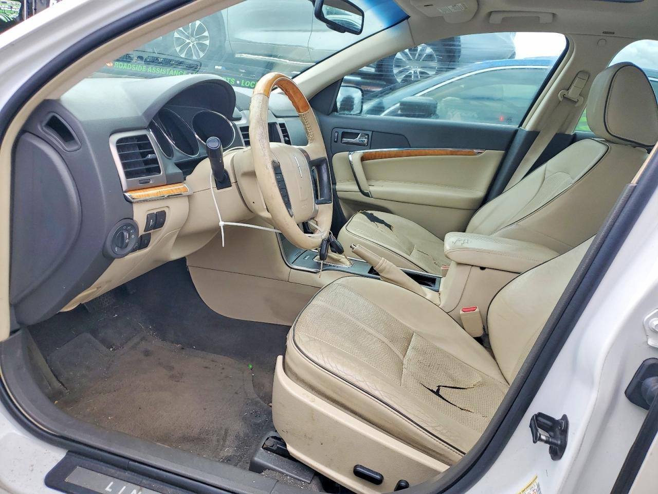 2010 LINCOLN MKZ