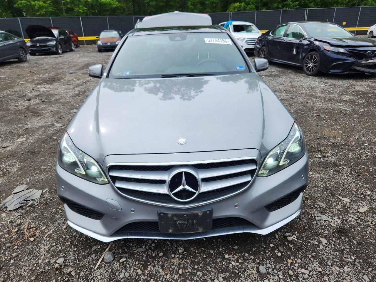 2014 MERCEDES-BENZ E-Class