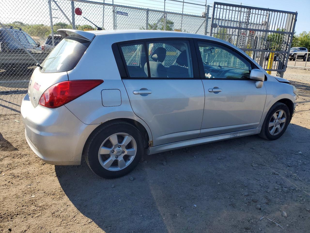 2009 NISSAN VERSA