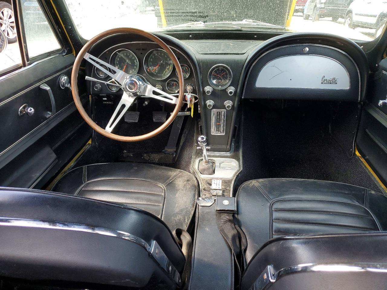 1966 CHEVROLET CORVETTE
