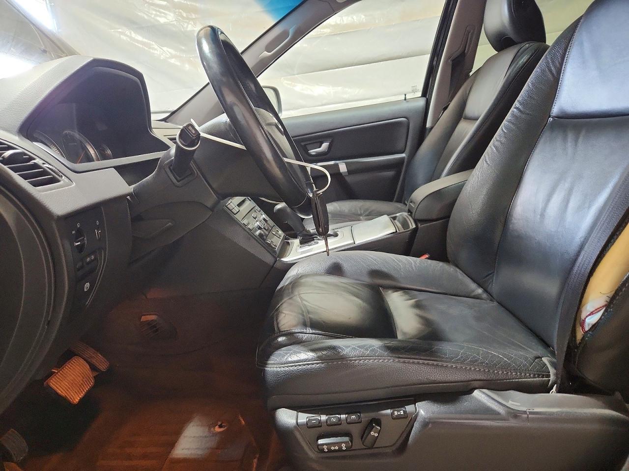 2014 VOLVO XC90