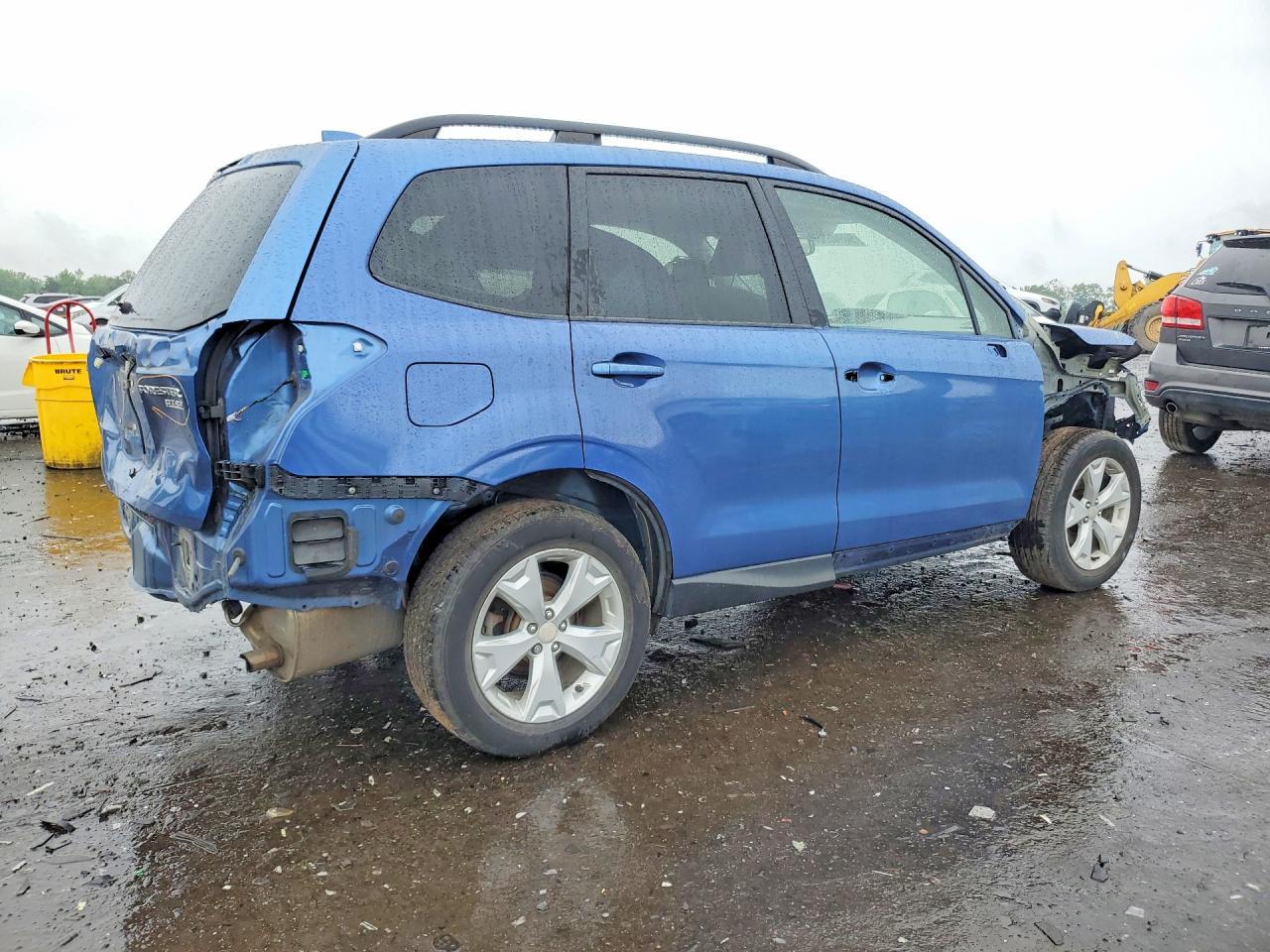 2016 SUBARU FORESTER