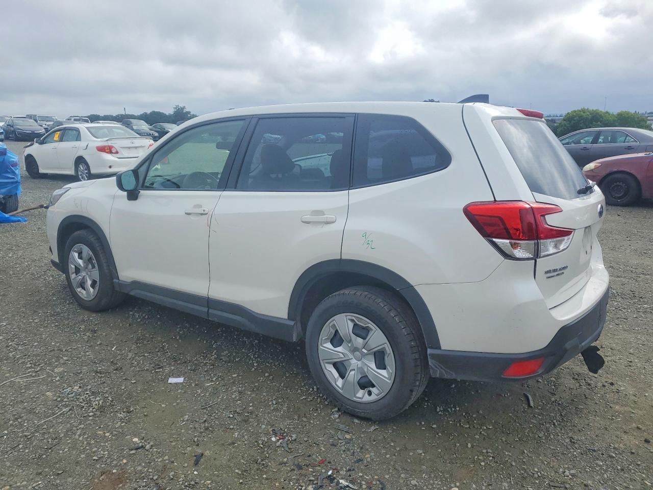 2024 SUBARU FORESTER