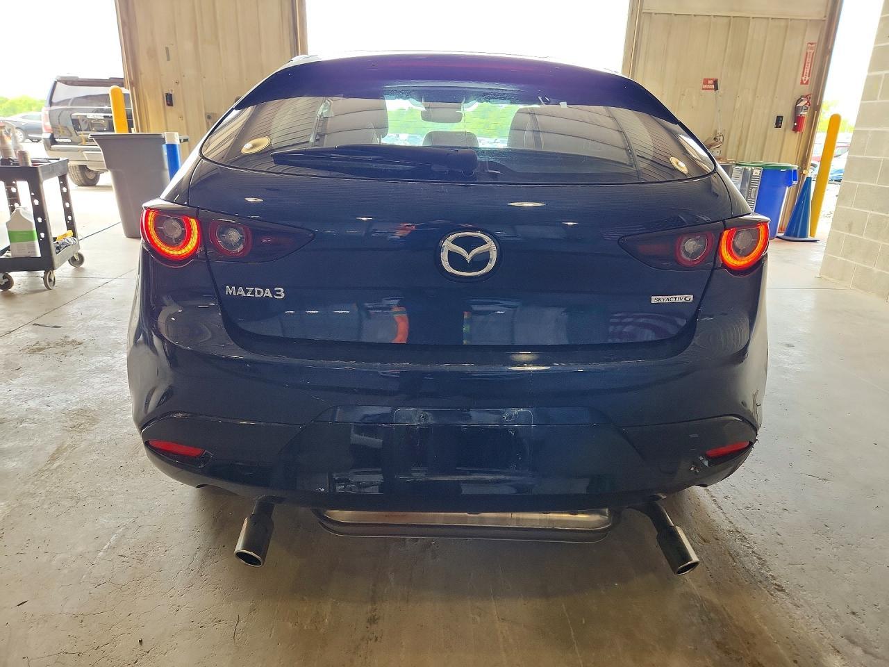2025 MAZDA 3