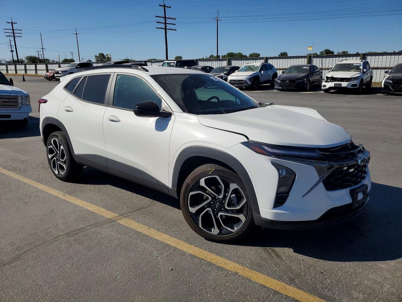 2025 CHEVROLET TRAX