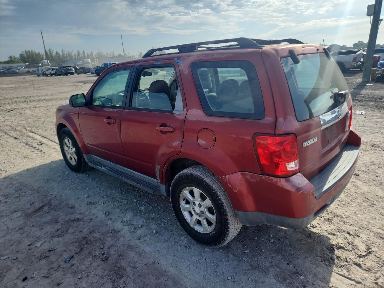 2009 MAZDA Tribute
