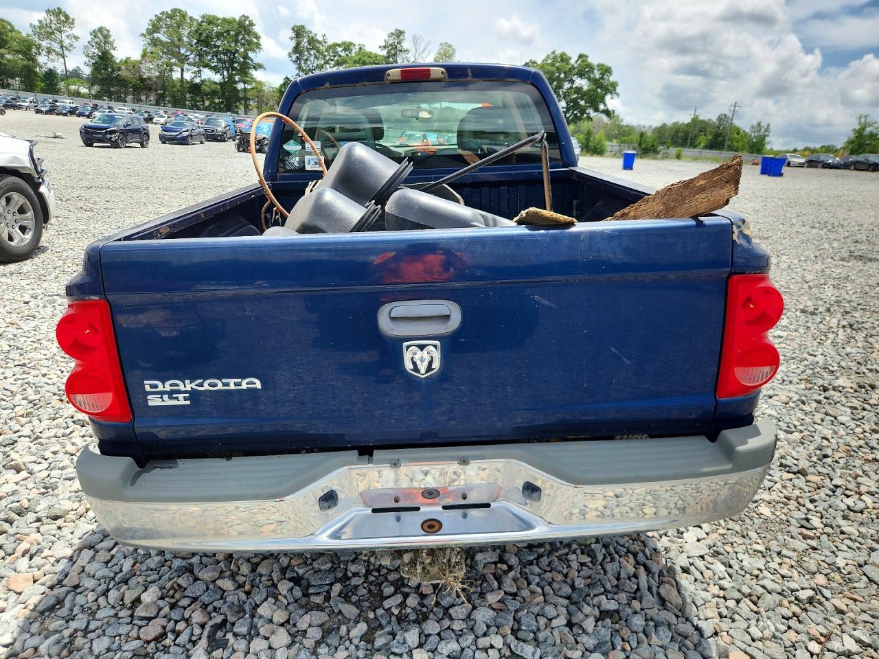2006 DODGE Dakota