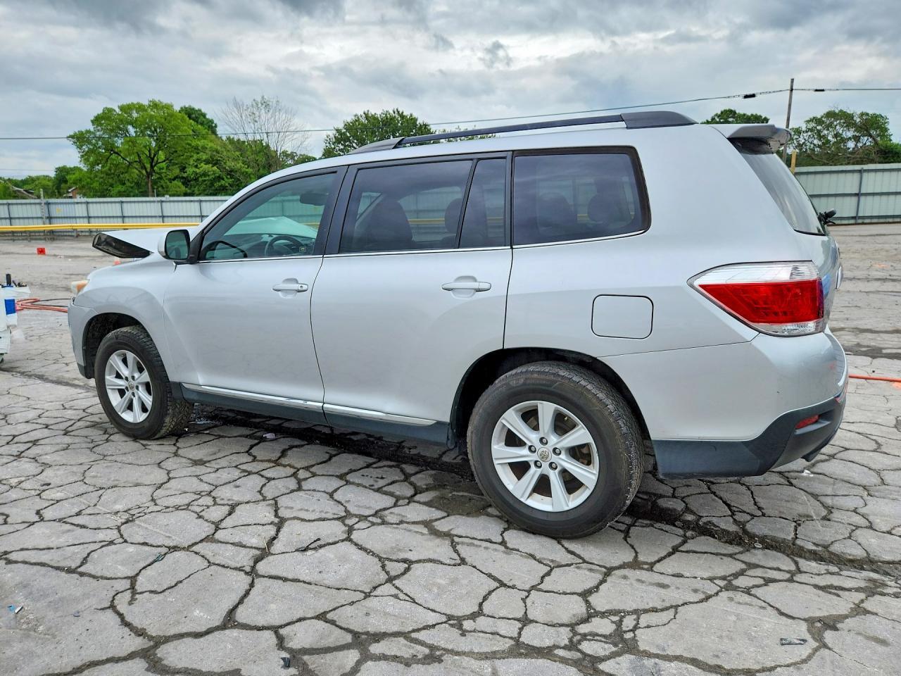 2013 TOYOTA HIGHLANDER