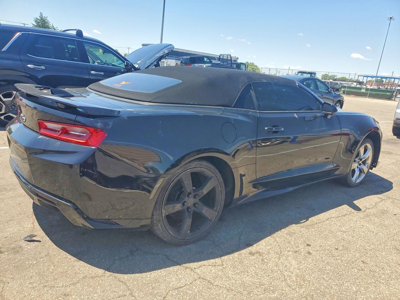 2018 CHEVROLET Camaro