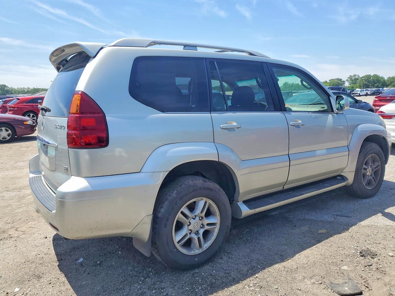 2004 LEXUS Gx 470
