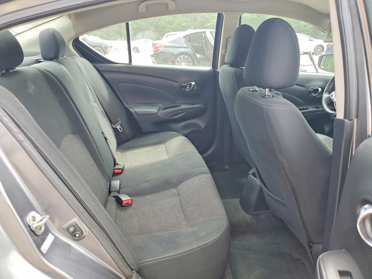 2018 NISSAN VERSA