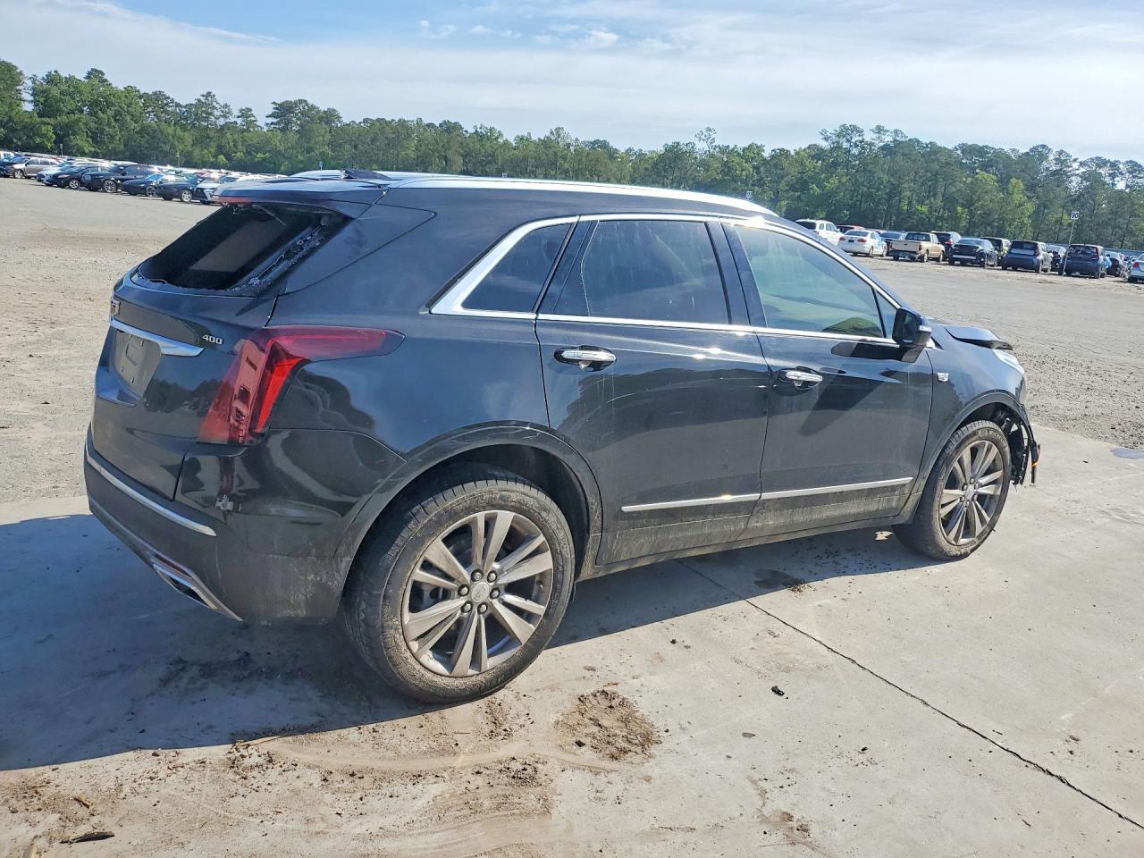 2023 CADILLAC XT5