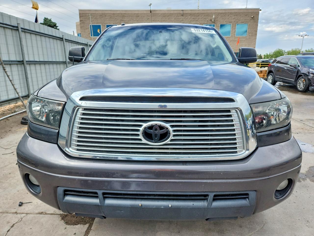2011 TOYOTA TUNDRA