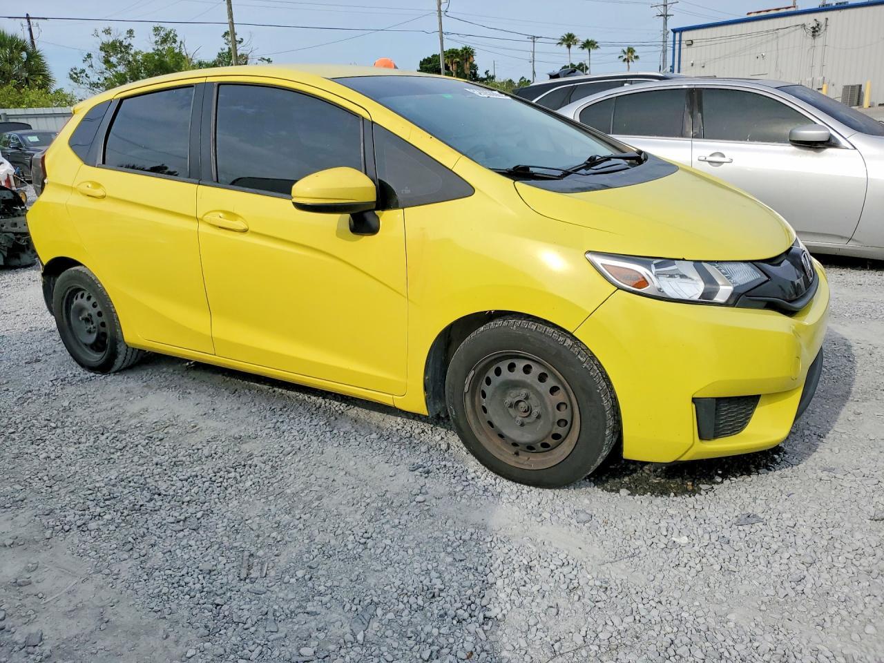 2015 HONDA FIT