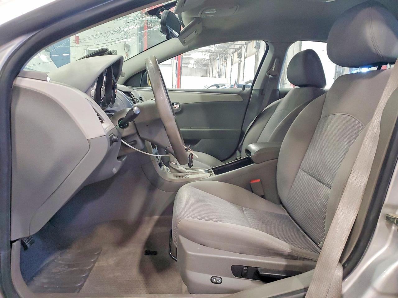 2011 CHEVROLET MALIBU