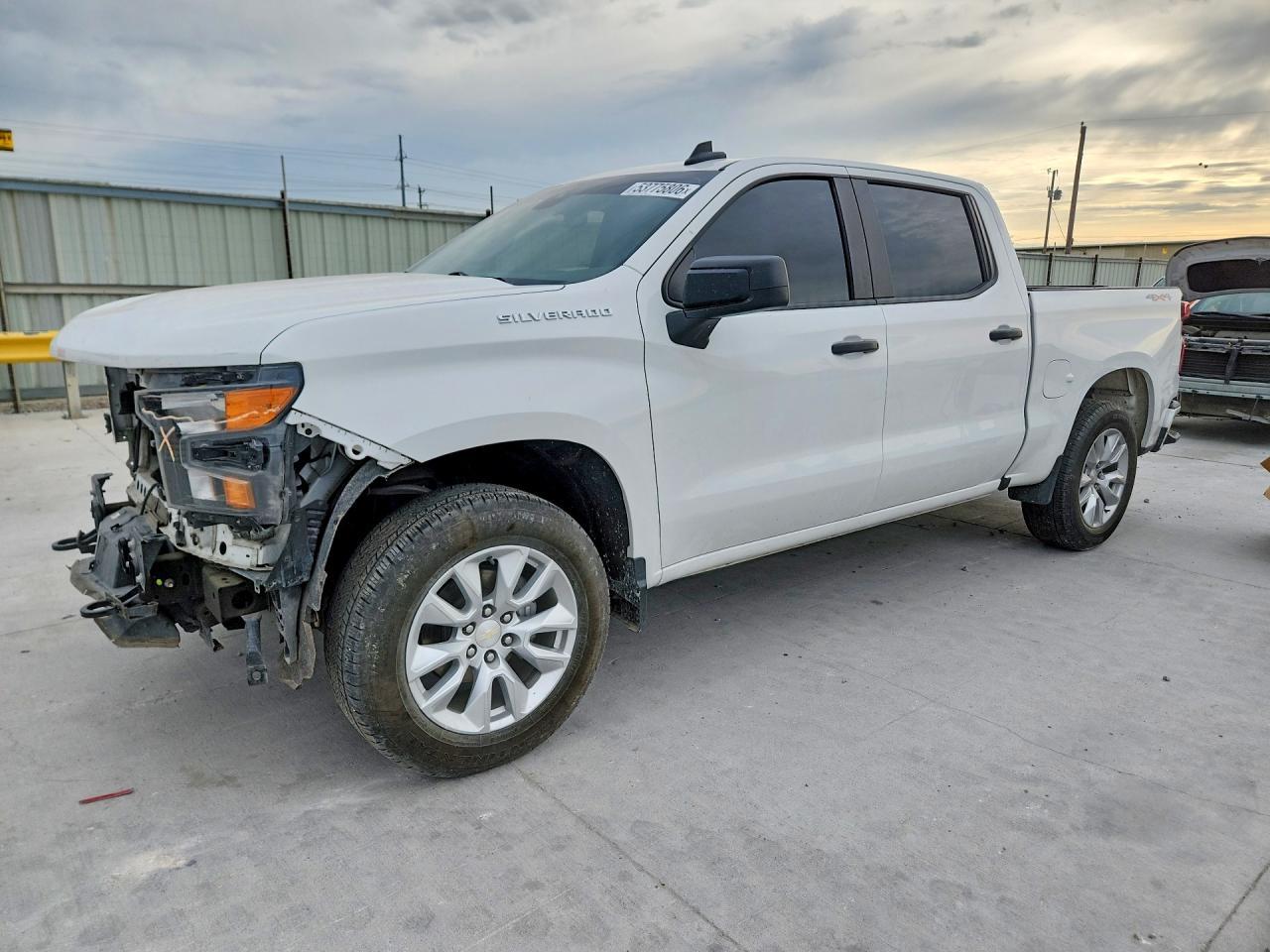2022 CHEVROLET Silverado
