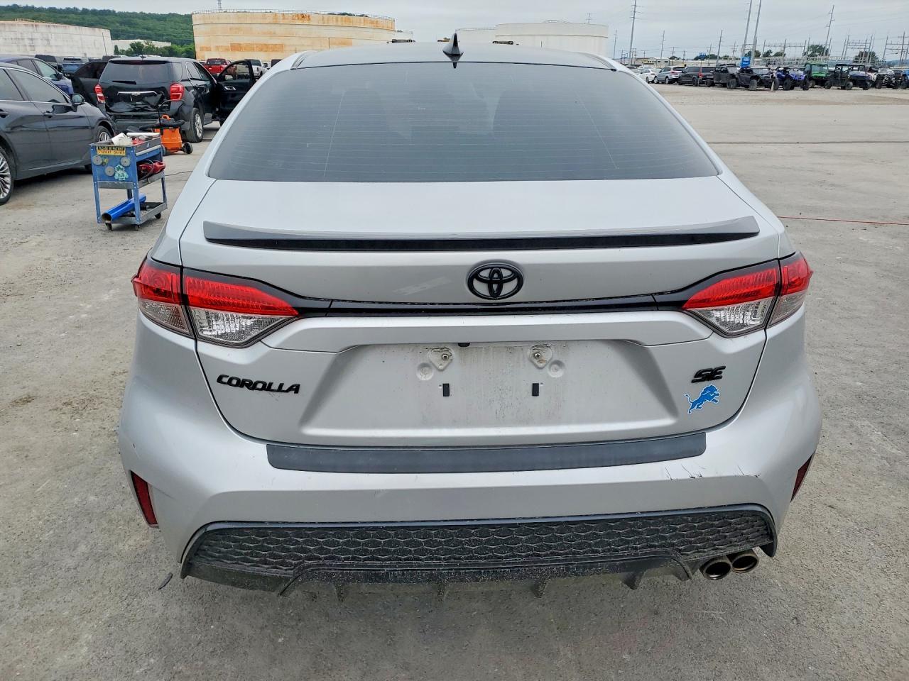 2021 TOYOTA COROLLA