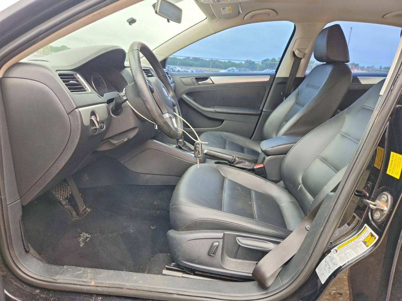 2014 VOLKSWAGEN JETTA