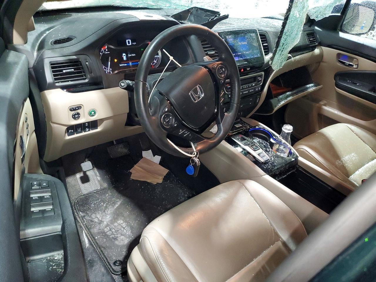 2017 HONDA PILOT