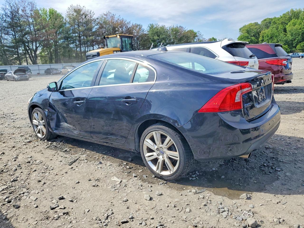 2012 VOLVO S60