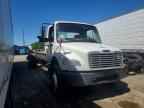 2014 FREIGHTLINER M2 106