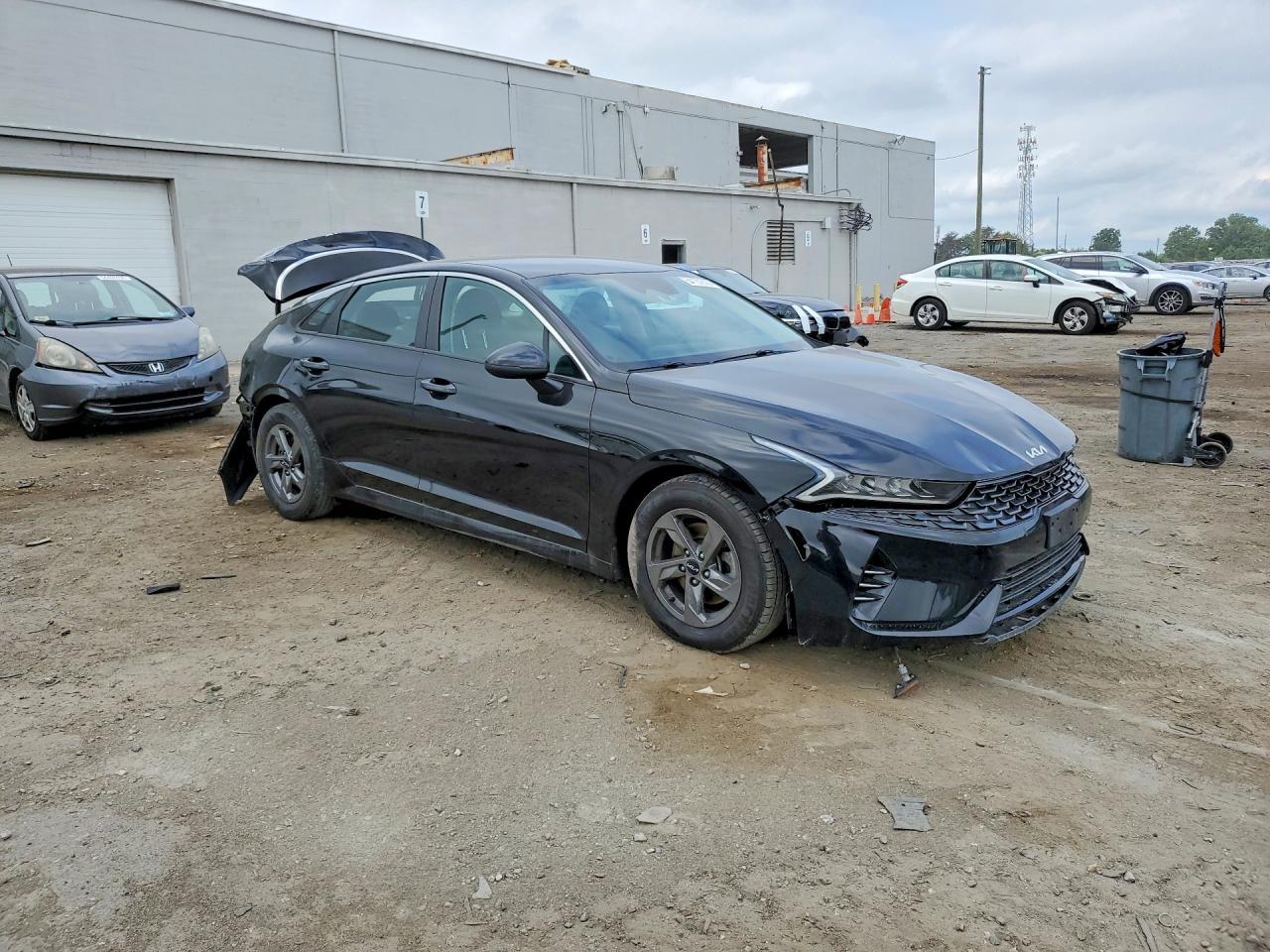 2023 KIA K5