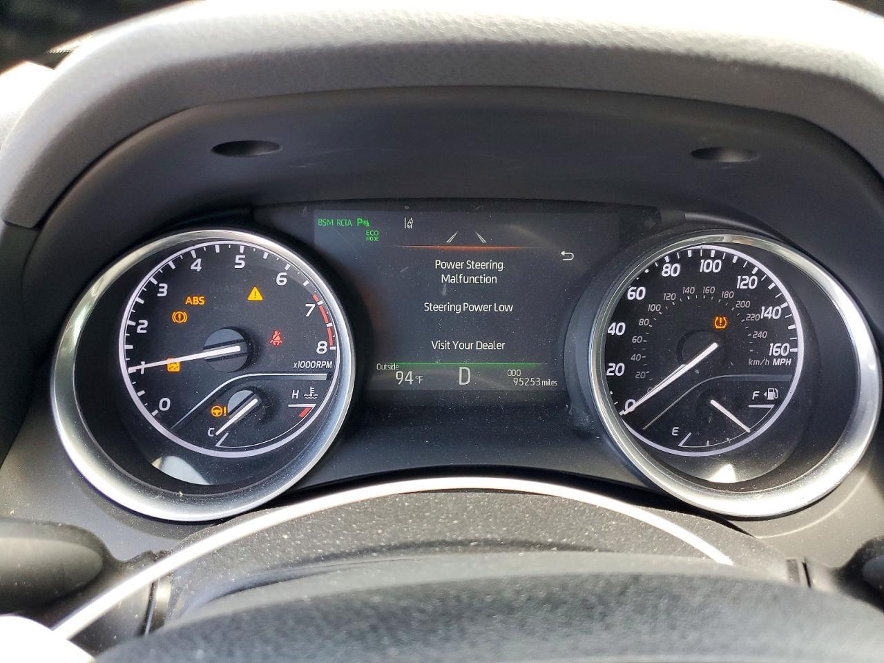 2018 TOYOTA CAMRY