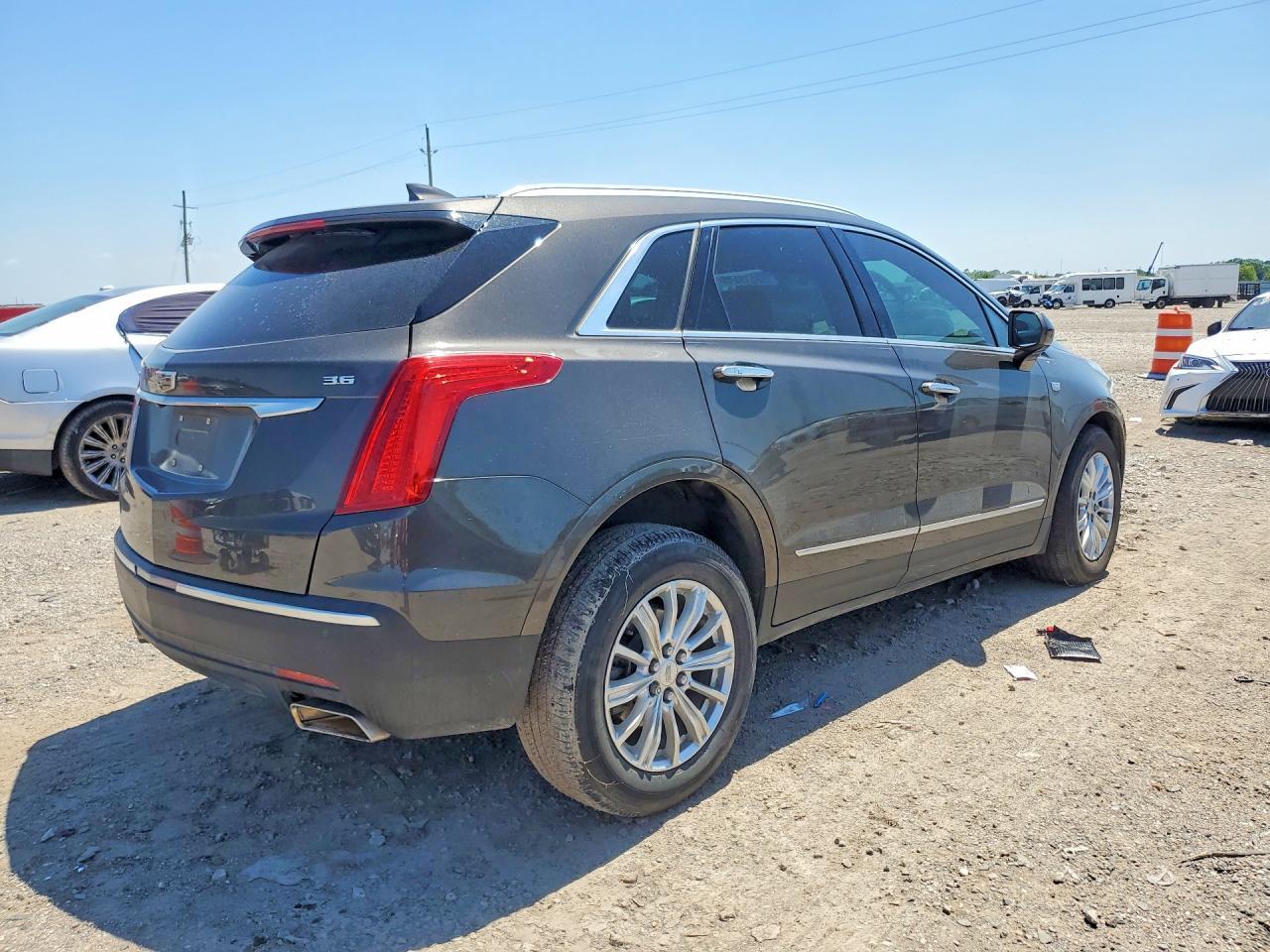2019 CADILLAC XT5