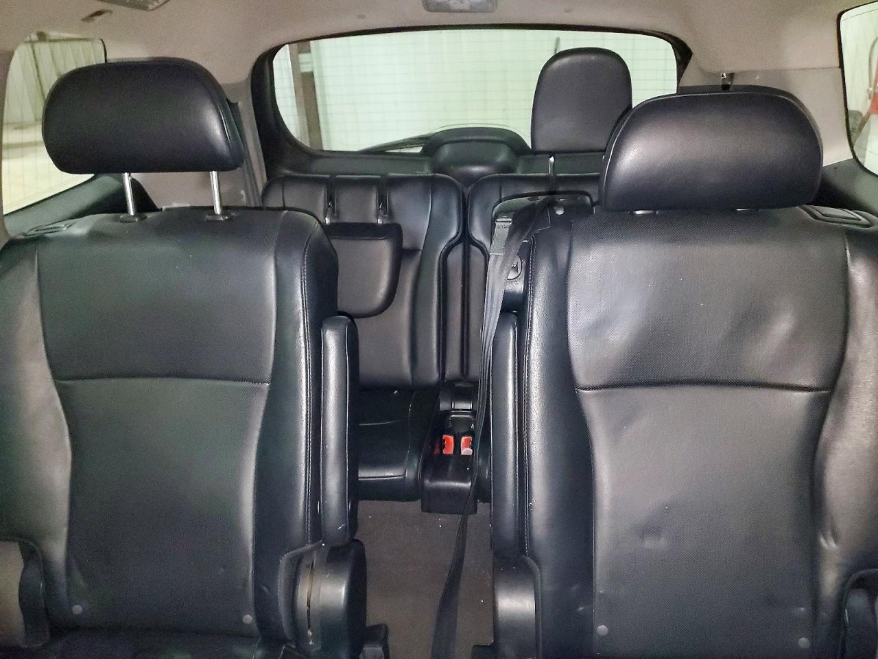 2011 TOYOTA HIGHLANDER