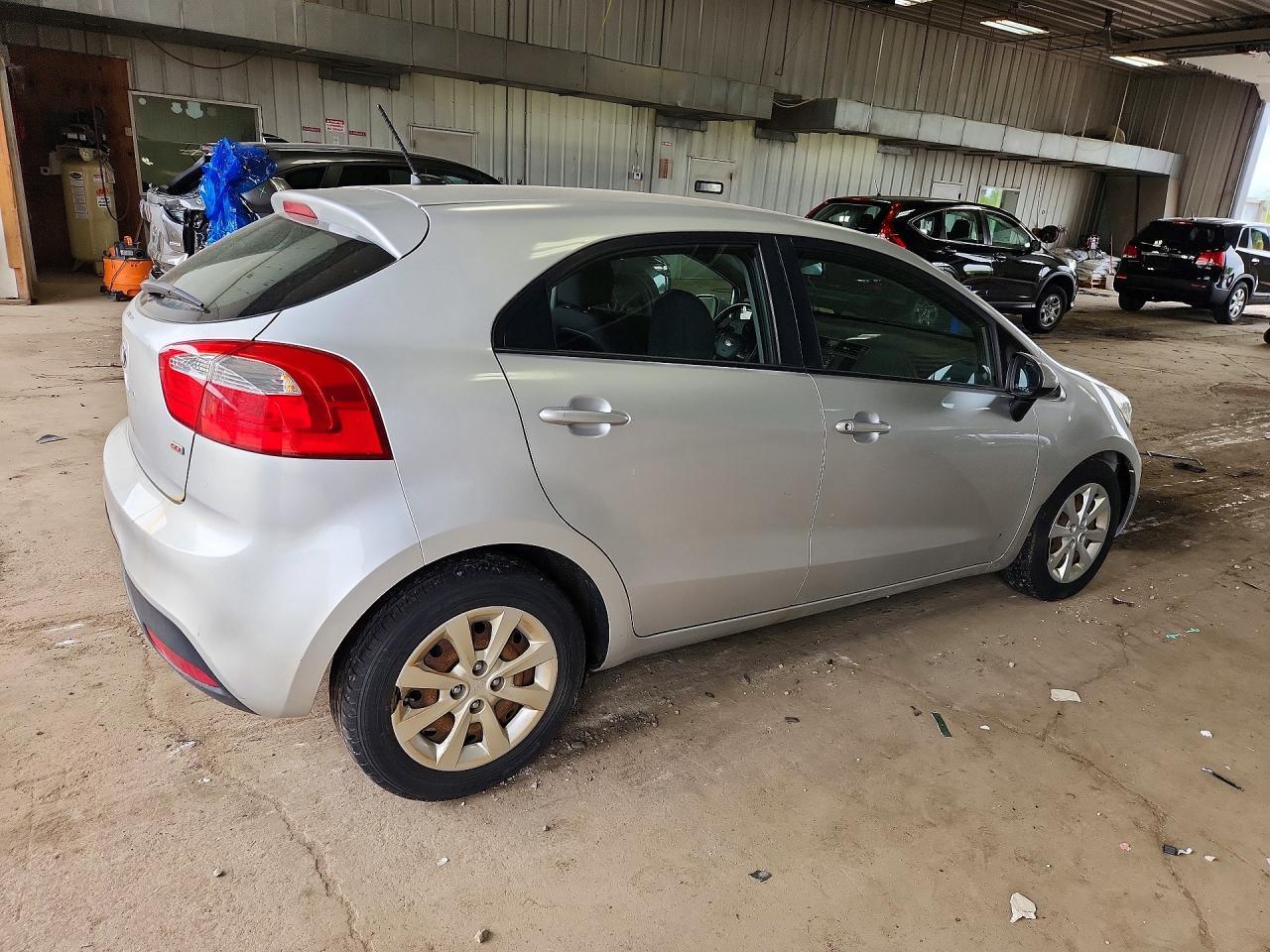 2014 KIA RIO