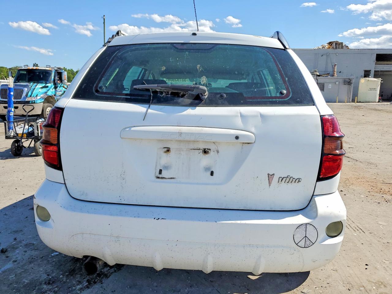 2005 PONTIAC VIBE