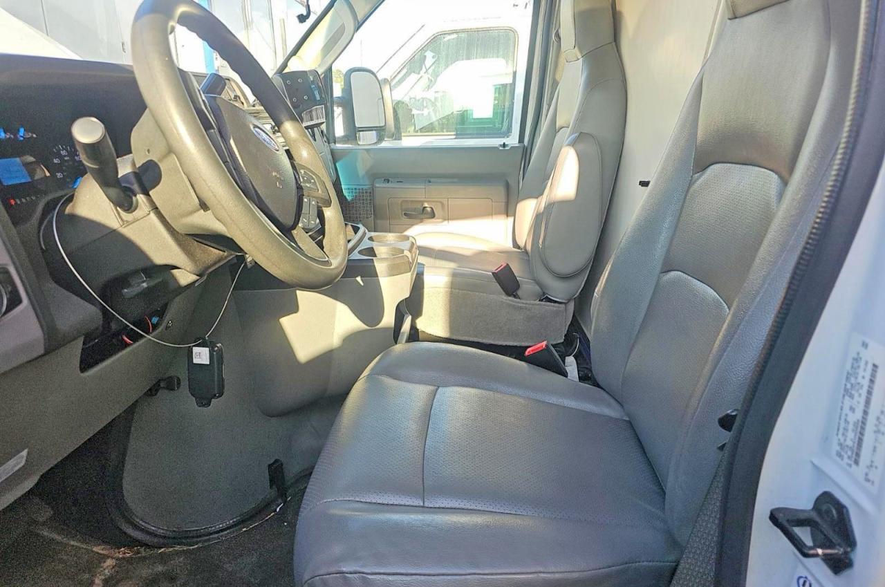2023 FORD Econoline E350