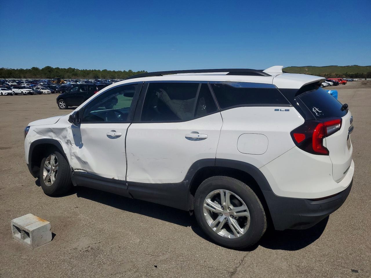 2023 GMC Terrain