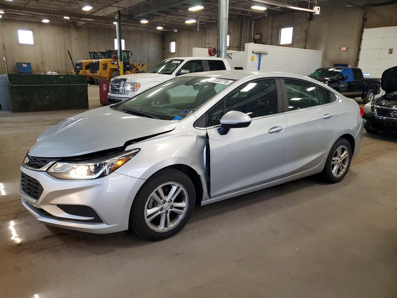 2017 CHEVROLET CRUZE