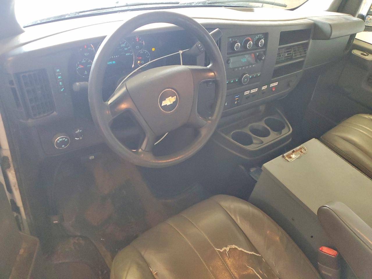 2013 CHEVROLET EXPRESS 2500